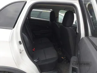 2020 Mitsubishi Outlander ES