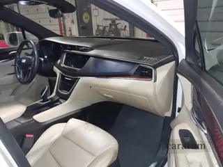 2017 Cadillac XT5 Luxury FWD
