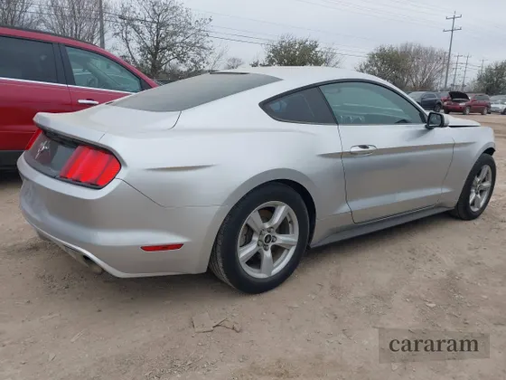 2015 Ford Mustang V6