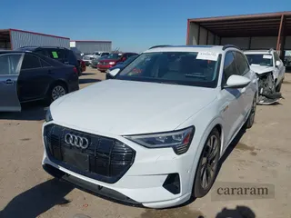 2022 Audi e-tron Premium