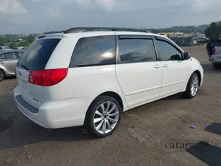 2010 Toyota Sienna CE