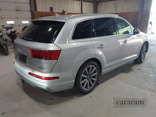 2017 Audi Q7 Premium Plus