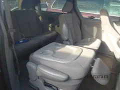 2002 Chrysler Town & Country LX
