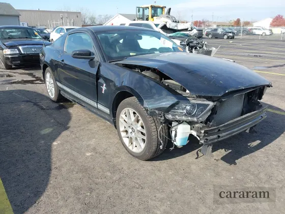 2013 Ford Mustang V6
