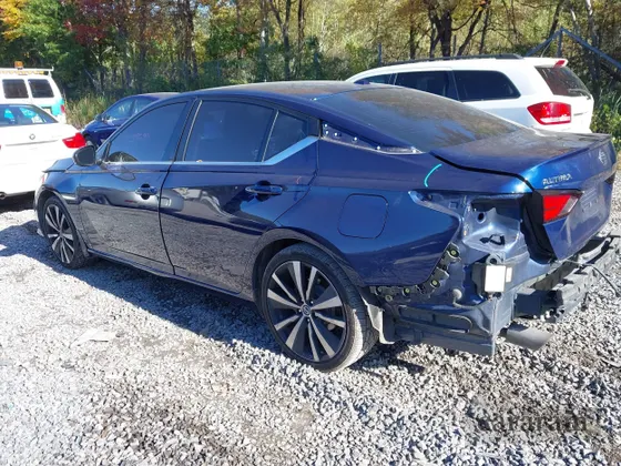 2021 Nissan Altima SR