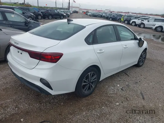 2024 Kia Forte LX