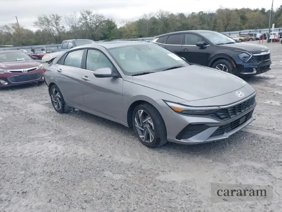 2025 Hyundai Elantra Limited