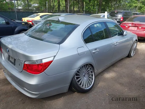 2006 BMW 5 Series 530xi