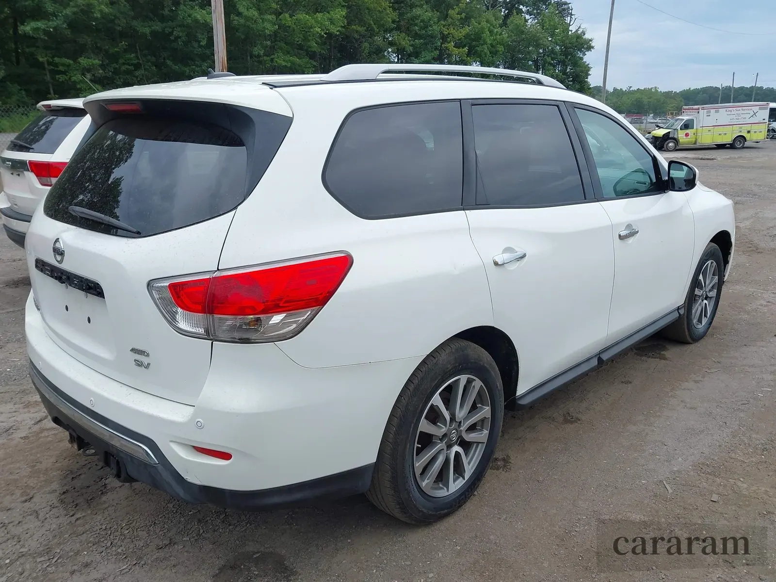 2013 Nissan Pathfinder SL