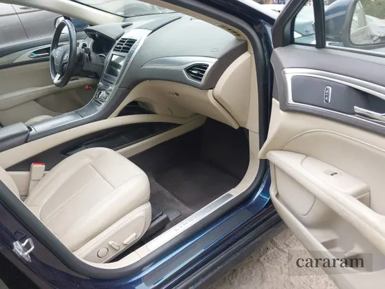 2017 Lincoln MKZ Premiere