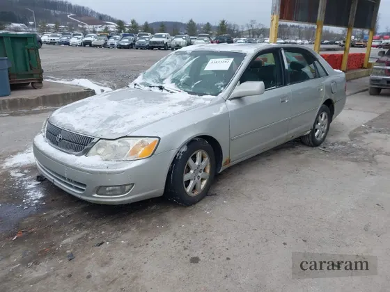2000 Toyota Avalon XL
