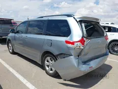 2014 Toyota Sienna LE