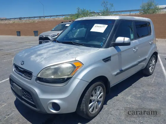 2013 Kia Soul +