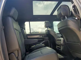 2024 Jeep Wagoneer Series II Carbide