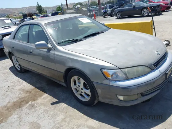 2001 Lexus ES 300