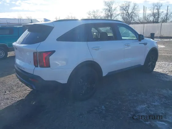 2021 Kia Sorento S