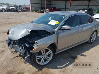 2014 Volkswagen Passat SEL Premium