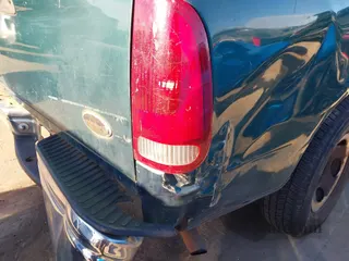 2000 Ford F-150 XL