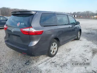 2015 Toyota Sienna L