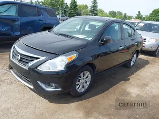 2018 Nissan Versa SV