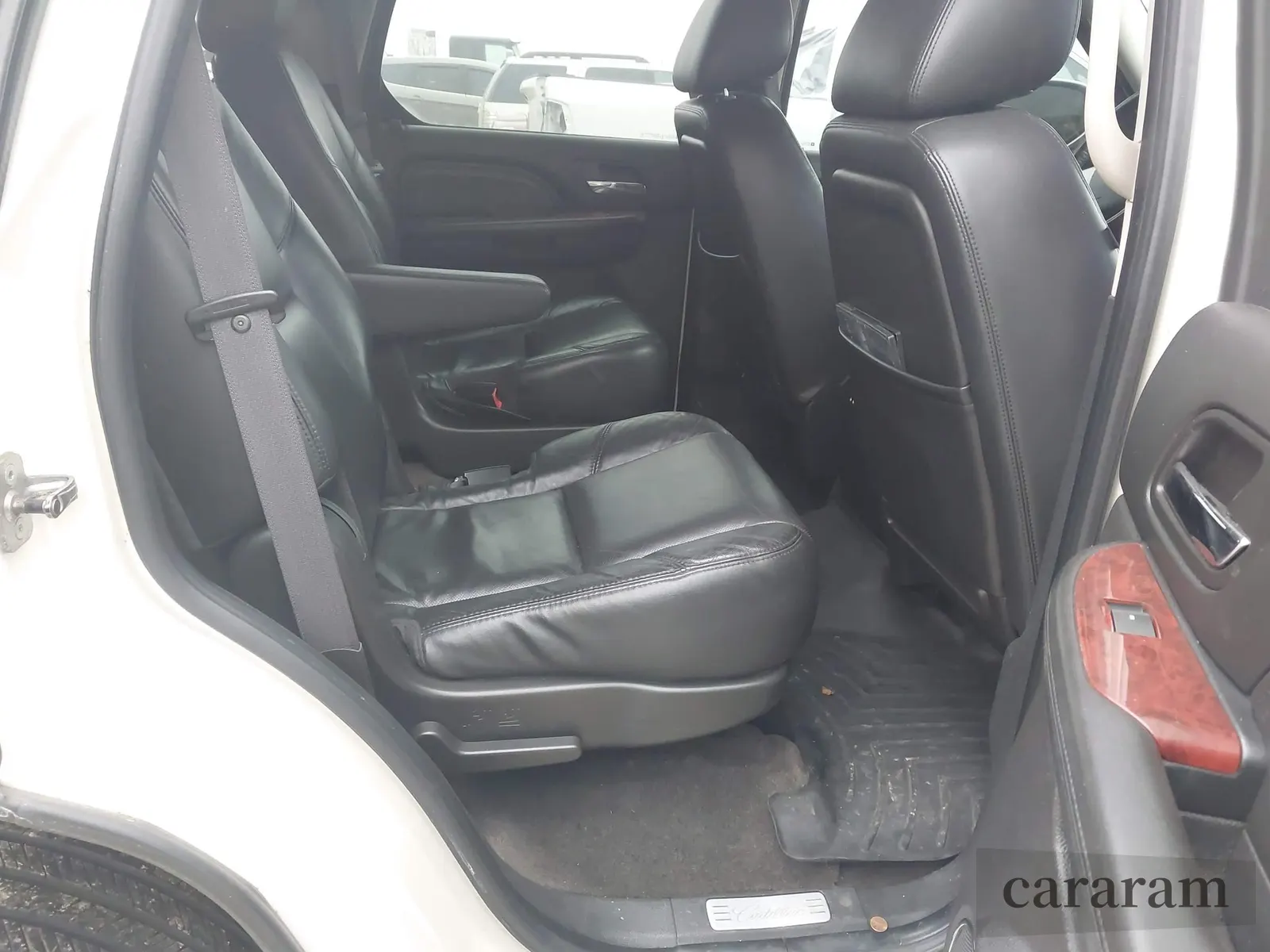 2011 Cadillac Escalade Luxury