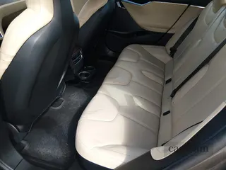 2016 Tesla Model S 70