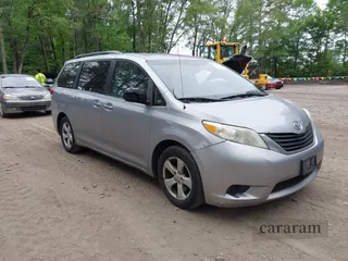 2012 Toyota Sienna LE AAS