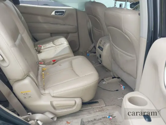2015 Nissan Pathfinder SL
