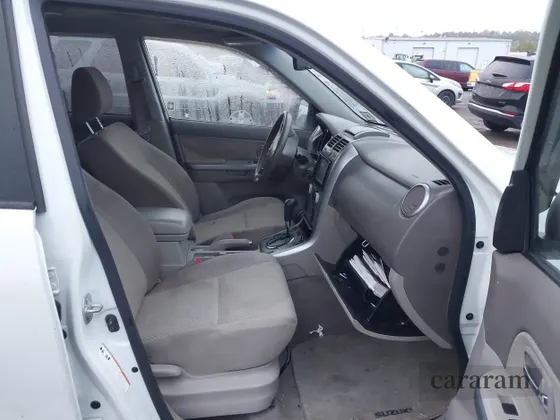 2010 Suzuki Grand Vitara XSport