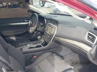 2019 Nissan Maxima SR