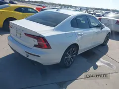 2021 Volvo S60 Momentum