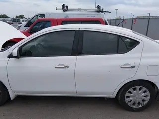 2014 Nissan Versa SV
