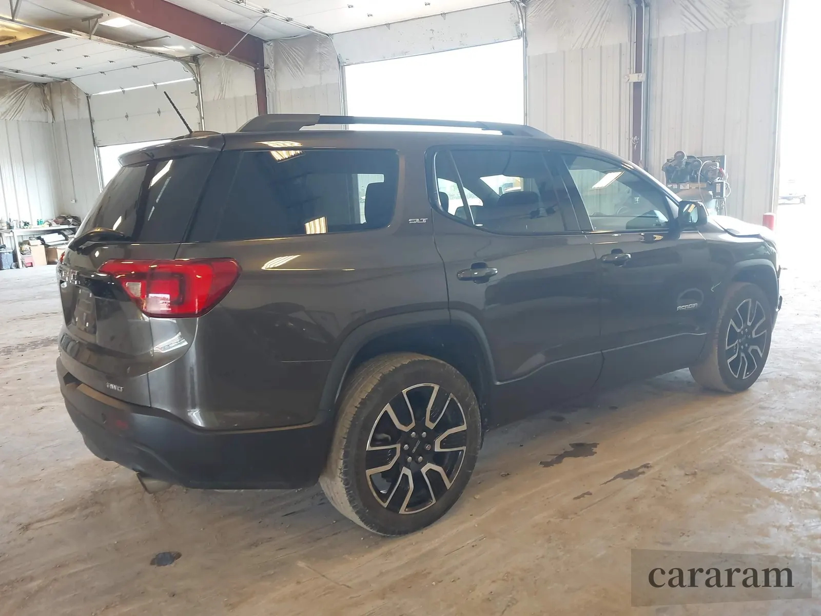 2019 GMC Acadia SLT