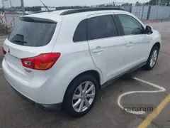 2014 Mitsubishi Outlander SE