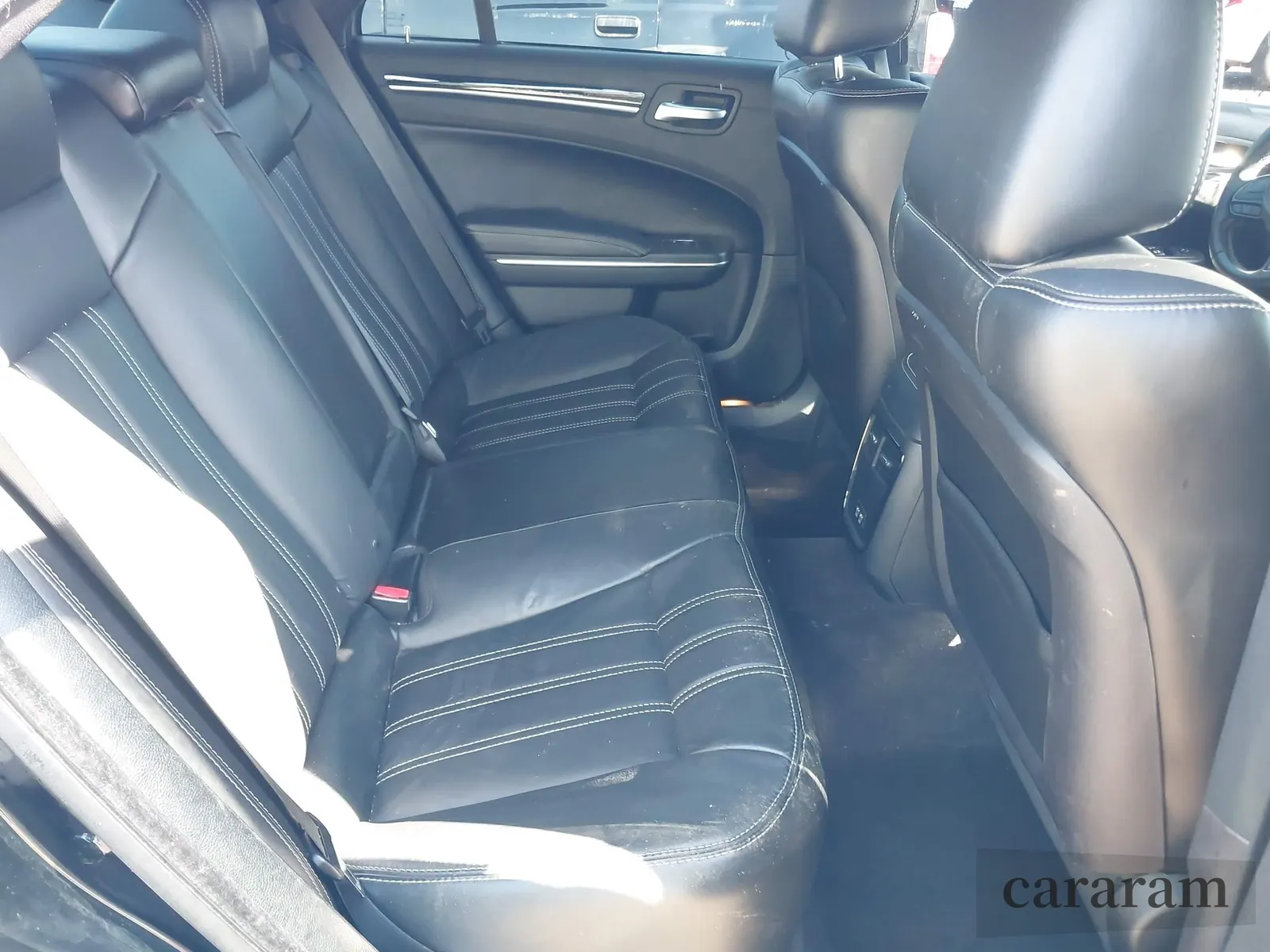 2018 Chrysler 300 S