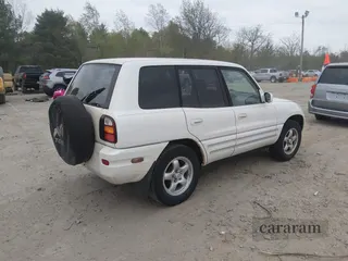 1999 Toyota RAV4