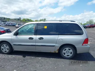 2004 Ford Freestar SE