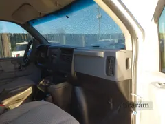 2003 GMC Savana Cargo