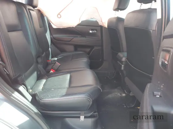 2016 Mitsubishi Outlander SE