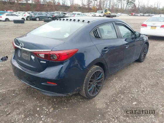 2015 Mazda 3 i Sport