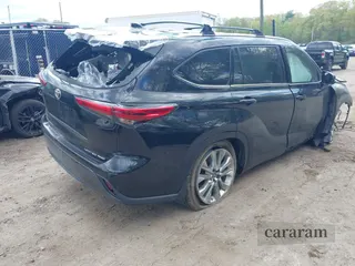 2023 Toyota Highlander Platinum