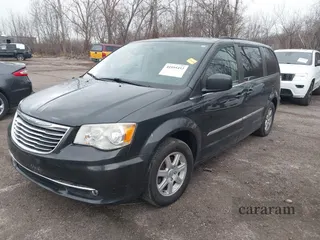 2012 Chrysler Town & Country Touring
