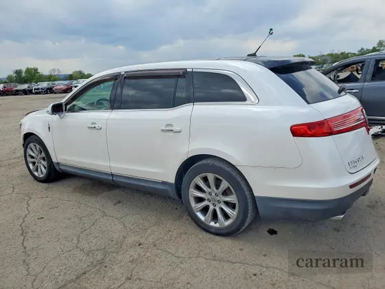 2017 Lincoln MKT Elite