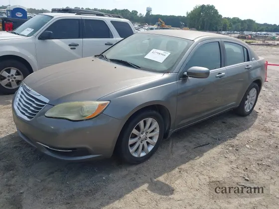 2012 Chrysler 200 Touring