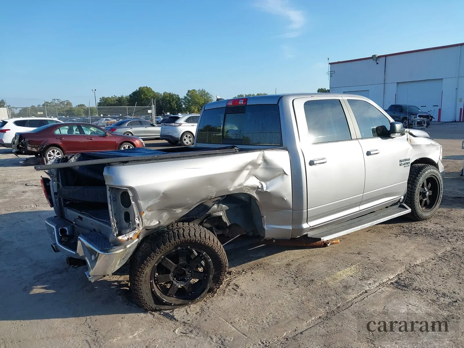 2019 Ram 1500 SLT