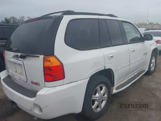 2005 GMC Envoy Denali