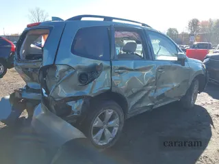 2016 Subaru Forester Premium