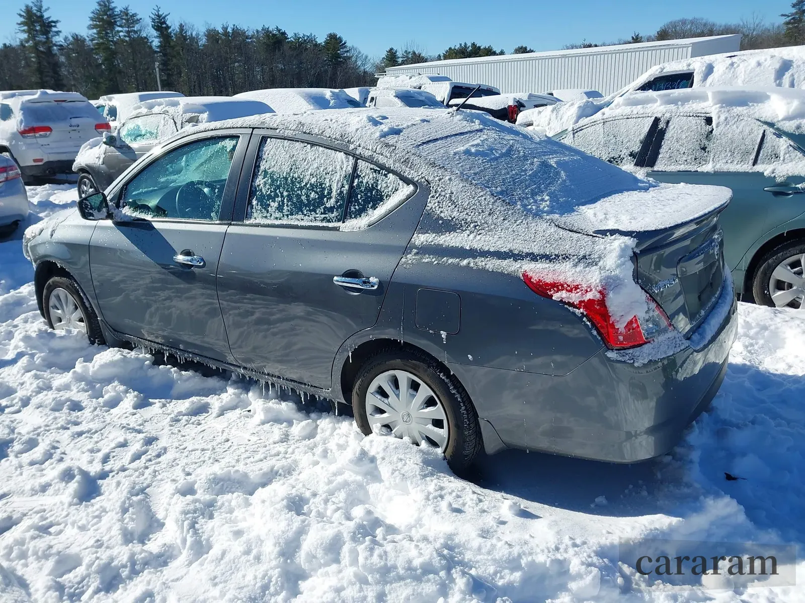 2019 Nissan Versa SV