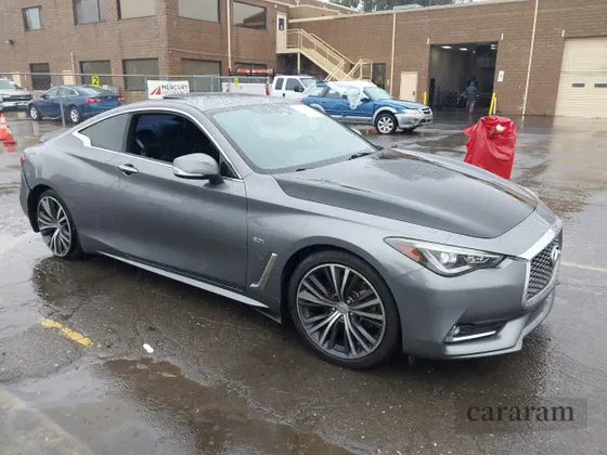 2018 Infiniti Q60 Luxe