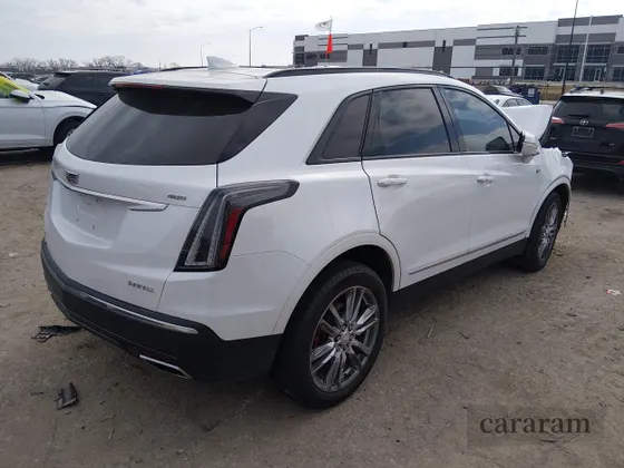 2023 Cadillac XT5 AWD Sport